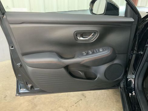 Used 2023 Honda HR-V Sport image 18