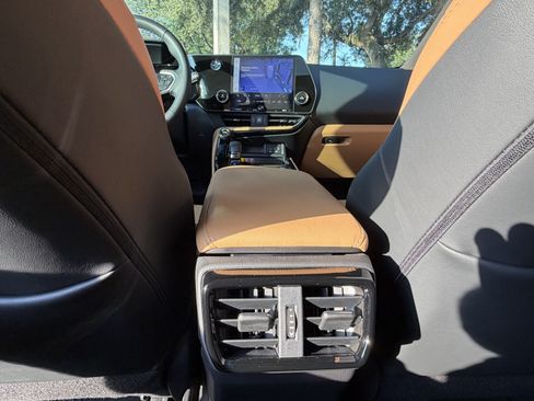 Used 2025 Lexus NX 250 FWD w/ Accessory Package (2T) image 37