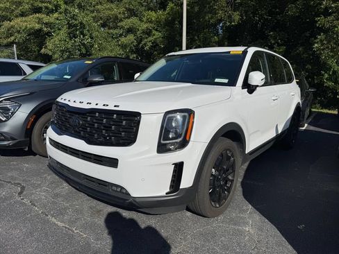 Certified 2021 Kia Telluride SX w/ SX Prestige Package AWD/4WD image 10