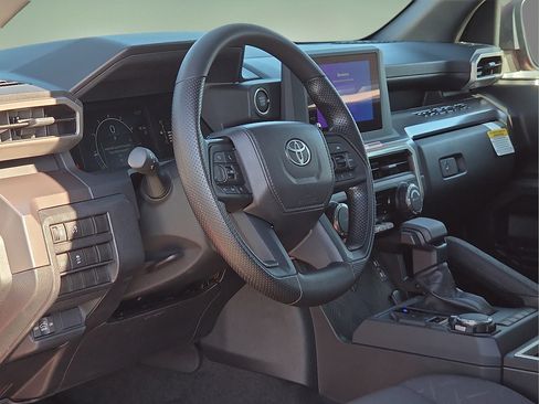 Used 2026 Toyota Tacoma SR5 AWD/4WD image 13