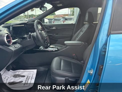 Used 2025 Chevrolet Trax RS w/ Driver Confidence Package FWD image 11