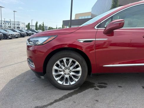 Used 2020 Buick Enclave Premium FWD image 7