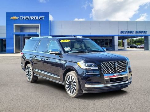 Used 2022 Lincoln Navigator L Black Label image 1