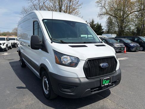 Used 2024 Ford Transit 250 148 Medium Roof w/ Load Area Protection Package image 4