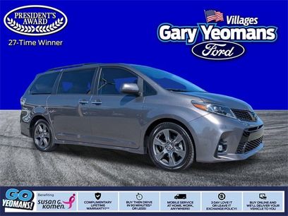 Used 2019 Toyota Sienna SE