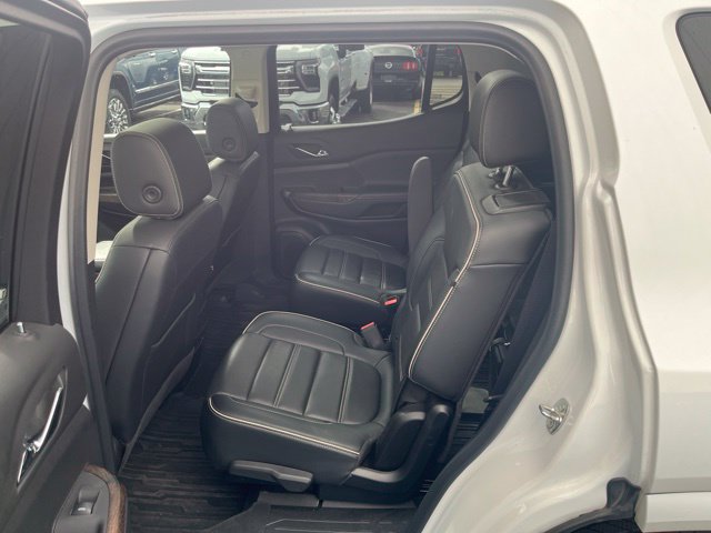 Used 2022 GMC Acadia Denali w/ Denali Ultimate Package AWD/4WD image 7