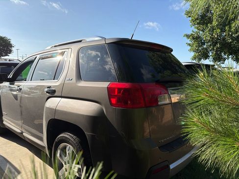 Used 2012 GMC Terrain SLT AWD/4WD image 4