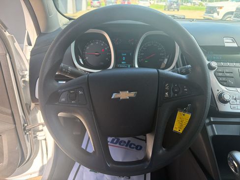 Used 2012 Chevrolet Equinox LS FWD image 14