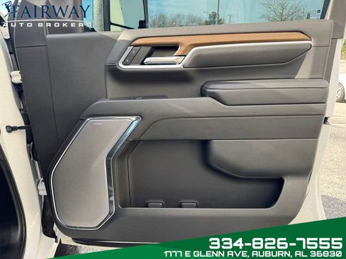 Used 2024 Chevrolet Silverado 2500 High Country image 30