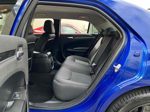 Used 2019 Chrysler 300 Touring w/ Sport Appearance Package RWD image 33