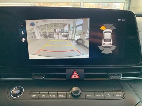 New 2026 Hyundai Elantra N FWD image 7