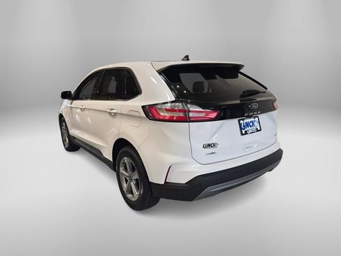 Used 2022 Ford Edge SEL w/ Convenience Package image 3