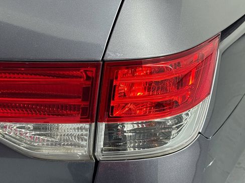 Used 2014 Honda Odyssey EX-L image 34