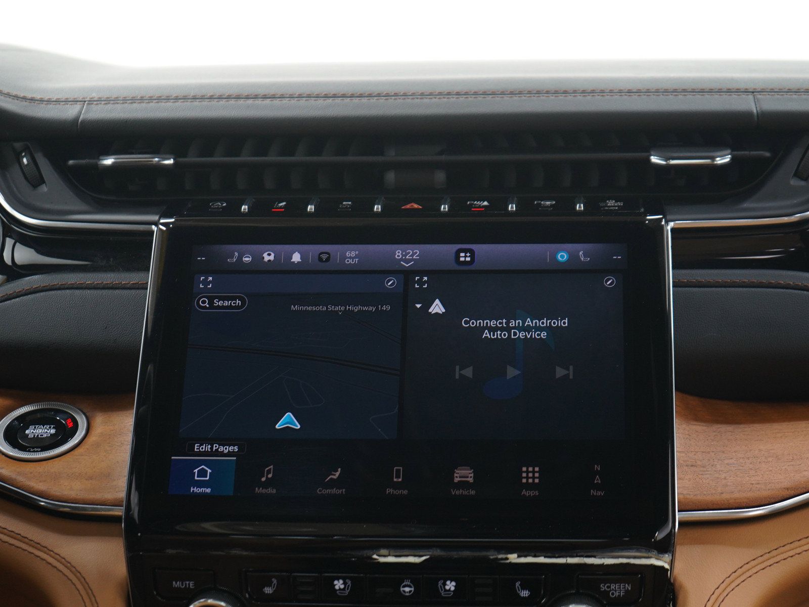 Used 2025 Jeep Grand Cherokee L Summit AWD/4WD image 17