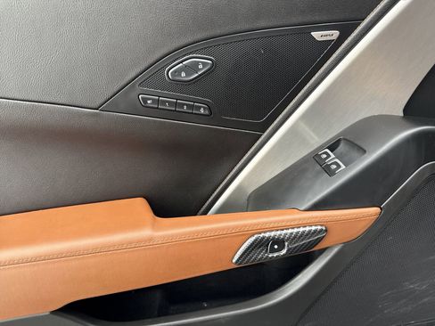 Used 2014 Chevrolet Corvette Stingray Coupe w/ 2LT Preferred Equipment Group image 15