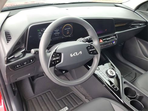 New 2025 Kia Niro Wind w/ Wind Preserve Package image 19