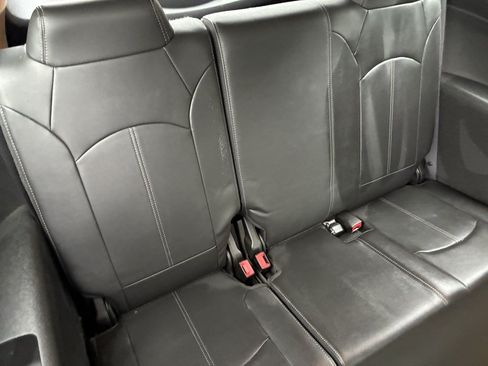 Used 2017 Chevrolet Traverse LT AWD/4WD image 19