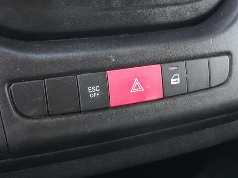 Used 2019 RAM ProMaster 2500 FWD image 35