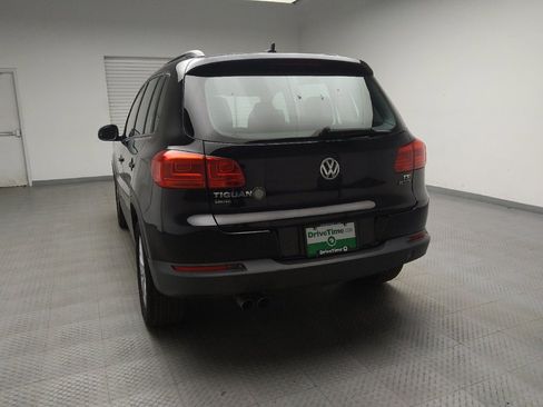Used 2018 Volkswagen Tiguan Limited w/ Premium Package image 6