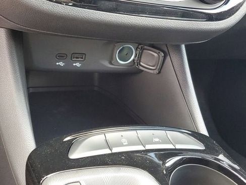 New 2026 Buick Envista Sport Touring w/ Convenience I Package FWD image 23
