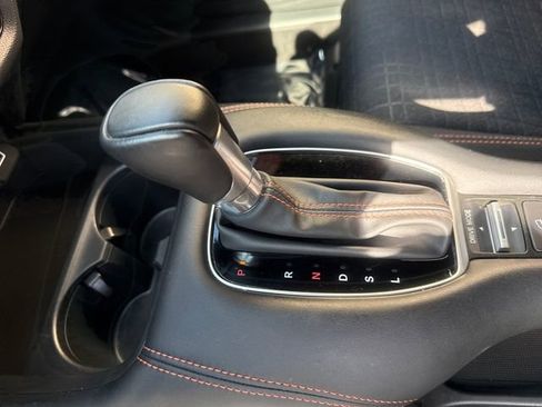 Certified 2025 Honda HR-V Sport image 18