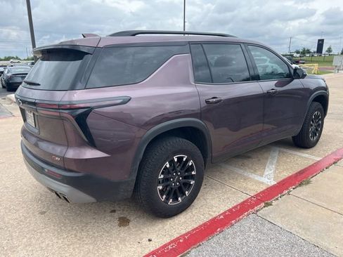 Used 2024 Chevrolet Traverse Z71 w/ Enhanced Driving Package AWD/4WD image 4