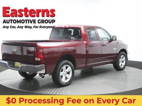 Used 2024 RAM 1500 Classic SLT AWD/4WD image 37