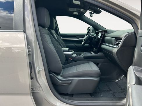 Used 2026 GMC Terrain Elevation AWD/4WD image 11