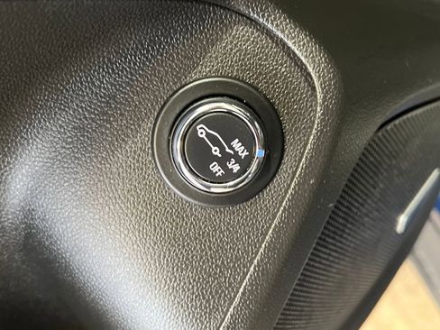 Used 2023 Chevrolet TrailBlazer ACTIV w/ Sun and Liftgate Package image 35