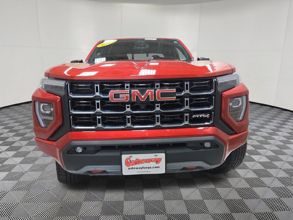 Used 2025 GMC Canyon AT4 w/ Technology Plus Package AWD/4WD image 5