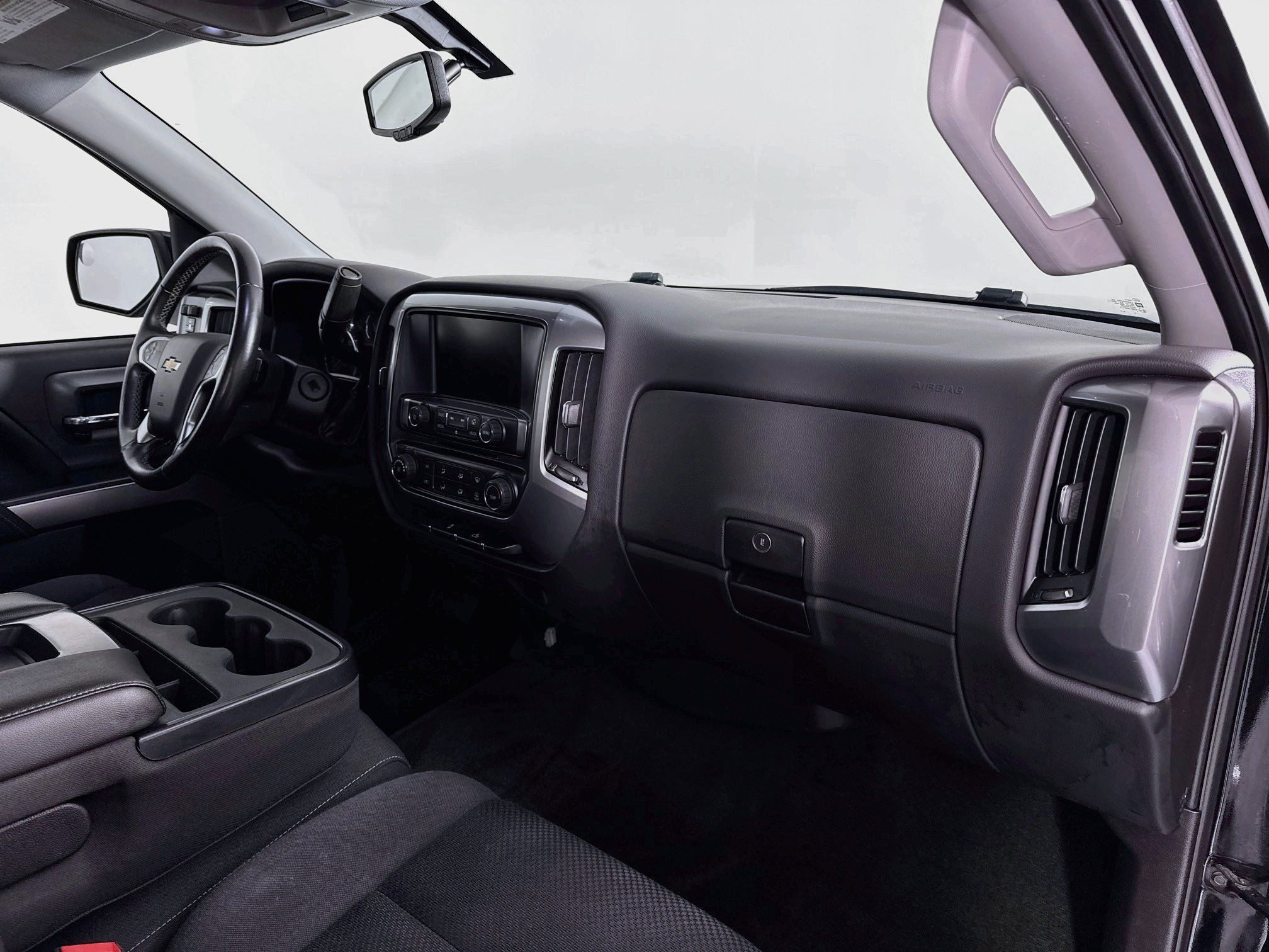 Used 2015 Chevrolet Silverado 1500 LT w/ LT Convenience Package AWD/4WD image 24