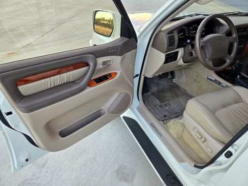 Used 1999 Lexus LX 470 4WD image 10
