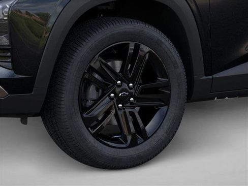 New 2026 Chevrolet Trax ACTIV w/ Driver Confidence Package image 9