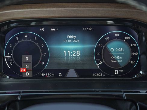 Certified 2024 Volkswagen Atlas SE image 23