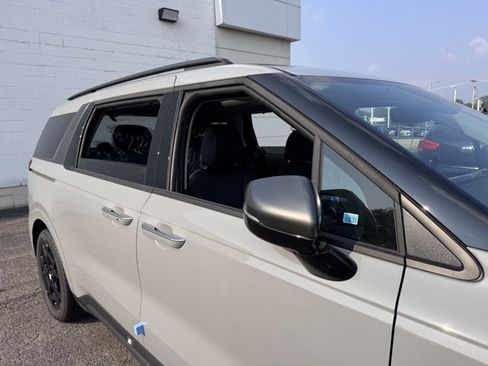 New 2026 Kia Carnival SX Prestige image 8