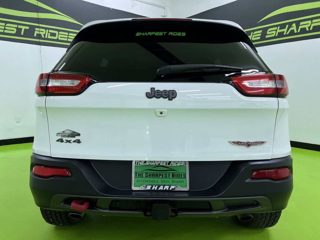 Used 2015 Jeep Cherokee Trailhawk w/ Comfort/Convenience Group AWD/4WD image 8