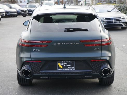 Used 2023 Genesis GV70 2.5T w/ Sport Prestige Package image 9