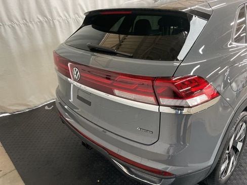 New 2026 Volkswagen Atlas Cross Sport SE AWD/4WD image 8