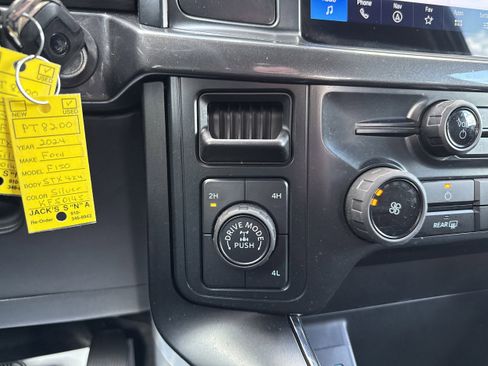 Used 2024 Ford F150 STX image 19