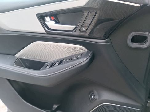 Used 2023 Acura MDX SH-AWD w/ Technology Package image 14