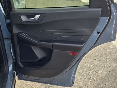 Certified 2025 Ford Escape ST-Line image 7