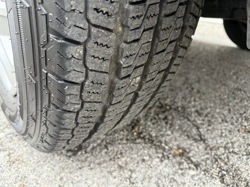 Used 2016 Ford Transit 350 XLT image 14