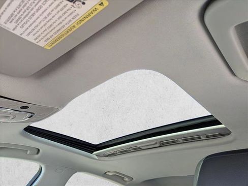 Used 2017 Audi A4 2.0T Premium w/ Convenience Package image 15