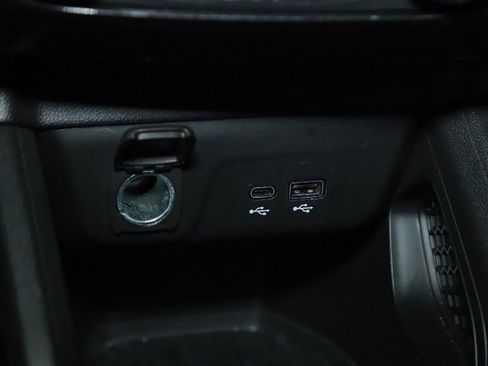 Used 2025 Chevrolet TrailBlazer LT image 27