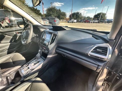 Used 2019 Subaru Forester Base AWD 4dr Crossover w/ Alloy Wheel Package image 27