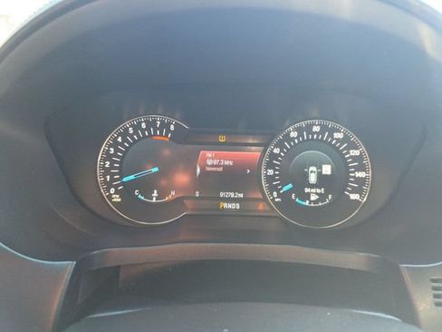 Used 2016 Ford Explorer Platinum AWD/4WD image 16
