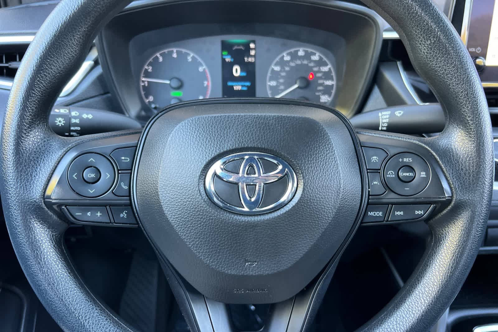 Certified 2024 Toyota Corolla Cross AWD Hybrid image 25