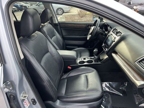 Used 2018 Subaru Outback 2.5i Limited w/ Popular Package #2 image 26