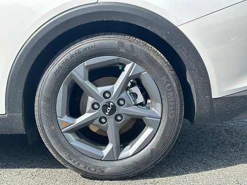 New 2026 Kia K4 LXS image 19