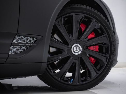 Used 2022 Bentley Continental GT AWD/4WD image 16